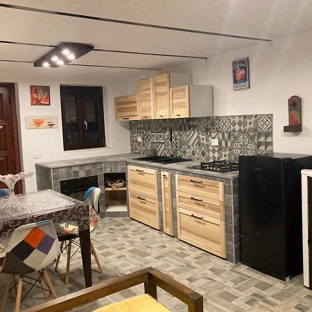 Casa Mupi Villa Сант'Еуфемия а Майела Екстериор снимка