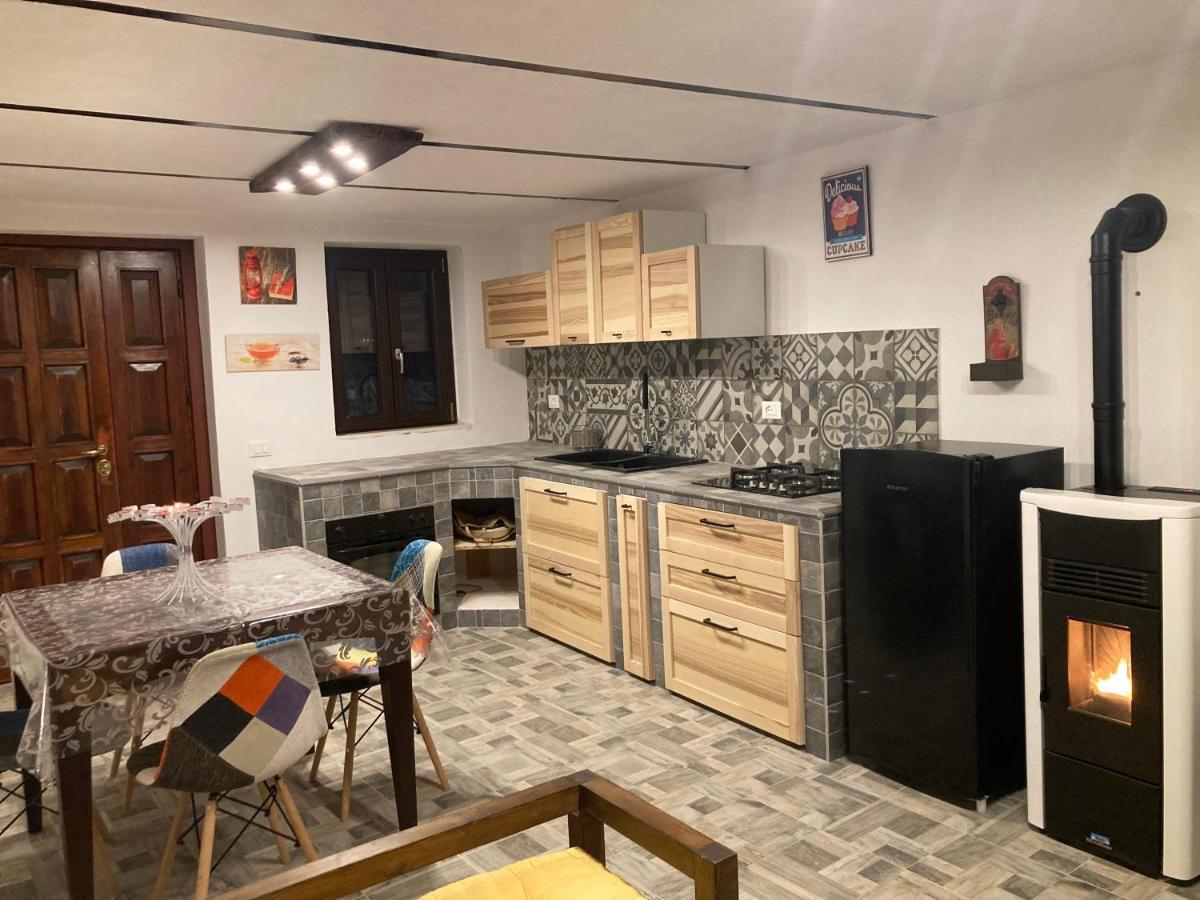 Casa Mupi Villa Сант'Еуфемия а Майела Екстериор снимка